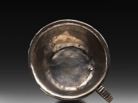 A flemish silver chamber pot, 17thc, weight: ca. 690 g 10 x 24 cm. (3.94 x 9.44 in.) - afbeelding 4 van  4
