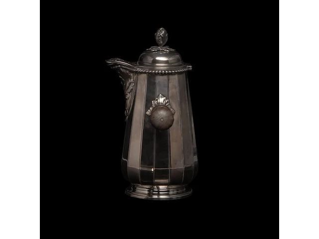 A french chocolate pot, a hungarian plate and six silver cups and saucers, h 4,5 - 23,5 cm, total weight: 1796 g - afbeelding 8 van  12