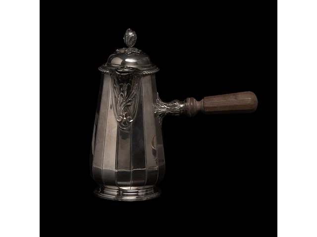 A french chocolate pot, a hungarian plate and six silver cups and saucers, h 4,5 - 23,5 cm, total weight: 1796 g - afbeelding 11 van  12