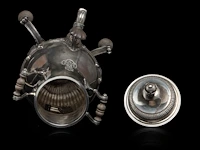 A french silver water kettle on turned wooden feet, french hallmark (1838-1961), 925/000, makers' mark risler & carré, paris, h 35 cm, 1395 g, the burner is added and marked christofle - afbeelding 20 van  22