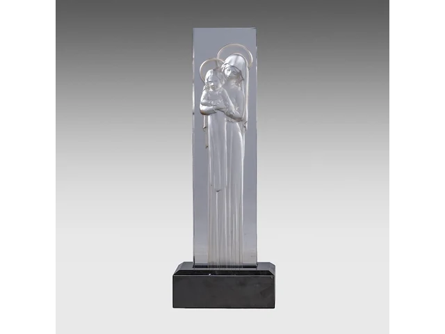 A glass art deco sculpture of the madonna and child by rené lalique (1860-1945) 37.5 cm. (14.75 in.) - afbeelding 4 van  6