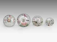 A group of chinese famille rose ware, incl. two fine teapots, some signed, some marked and of the tongzhi period, tallest h 16,5 cm (6) - afbeelding 8 van  10