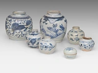 A group of seven chinese blue and white shipwreck jarlets, decoration incl. 'buddhist lion' and 'grasshopper', ming dynasty, tallest h 4 - 15 cm