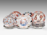 A group of thirteen japanese imari plates, incl. a series of six deep plates, meiji period, ø 23,5 - 29 cm (13)