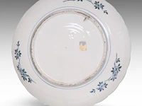 A group of thirteen japanese imari plates, incl. a series of six deep plates, meiji period, ø 23,5 - 29 cm (13) - afbeelding 5 van  11