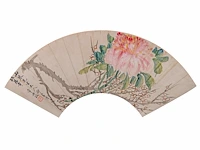 A group of three chinese paintings on fan, mostly 'flower garden', colour on paper, signed text and seal stamp, largest l 55,5 cm - afbeelding 6 van  7
