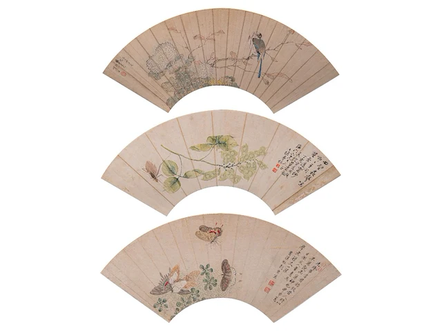 A group of three chinese paintings on fan, mostly 'insects and flowers', colour on paper, seal stamped and signed text, l 52,5 cm - afbeelding 1 van  7