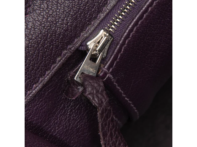 A hermès birkin 35 raisin veau togo handbag with ck hardware 25 x 35 x 17 cm. (9.83 x 13.77 x 6.69 in.) - afbeelding 8 van  18