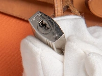 A hermès 'herbag' 31 in leather and orange toile, includes pouch, h 25 - w 31 - d 10 cm - afbeelding 7 van  18