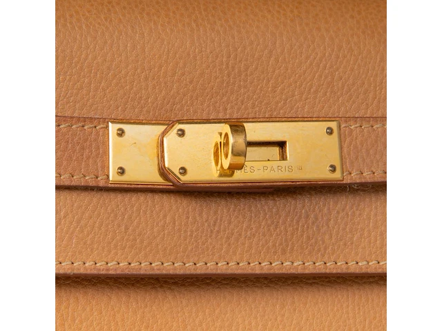 A hermès kelly 35 sellier veau epsom handbag with cc hardware 24.5 x 35 x 13 cm. (9.65 x 13.77 x 5.12 in.) - afbeelding 2 van  19