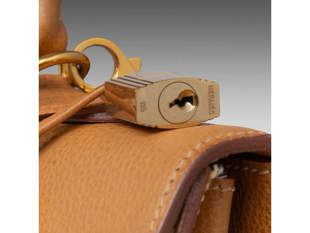 A hermès kelly 35 sellier veau epsom handbag with cc hardware 24.5 x 35 x 13 cm. (9.65 x 13.77 x 5.12 in.) - afbeelding 4 van  19