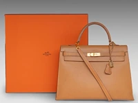 A hermès kelly 35 sellier veau epsom handbag with cc hardware 24.5 x 35 x 13 cm. (9.65 x 13.77 x 5.12 in.) - afbeelding 8 van  19