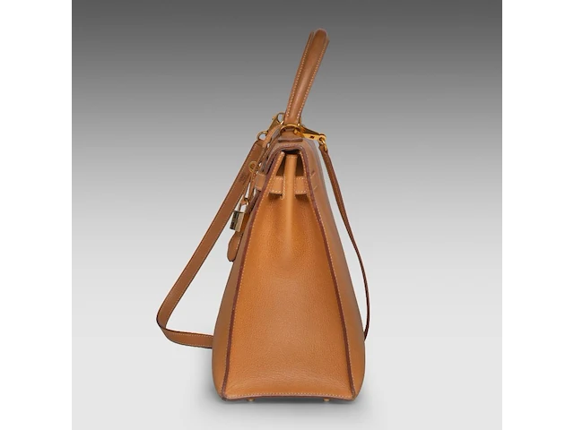 A hermès kelly 35 sellier veau epsom handbag with cc hardware 24.5 x 35 x 13 cm. (9.65 x 13.77 x 5.12 in.) - afbeelding 16 van  19