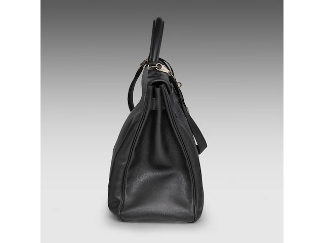 A hermès kelly 40 retourné in black veau epsom handbag with ck hardware 27 x 40 x 13 cm. (10.63 x 15 3/4 x 5.12 in.) - afbeelding 15 van  36