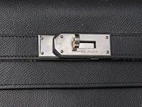 A hermès kelly 40 retourné in black veau epsom handbag with ck hardware 27 x 40 x 13 cm. (10.63 x 15 3/4 x 5.12 in.) - afbeelding 24 van  36