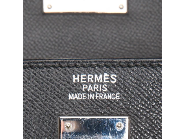 A hermès kelly 40 retourné in black veau epsom handbag with ck hardware 27 x 40 x 13 cm. (10.63 x 15 3/4 x 5.12 in.) - afbeelding 25 van  36