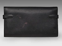 A hermès kelly wallet to go in black calfskin 11 x 20 cm. (4.33 x 7.87 in.) - afbeelding 2 van  9