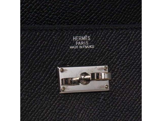 A hermès kelly wallet to go in black calfskin 11 x 20 cm. (4.33 x 7.87 in.) - afbeelding 6 van  9