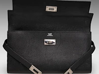 A hermès kelly wallet to go in black calfskin 11 x 20 cm. (4.33 x 7.87 in.) - afbeelding 7 van  9