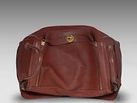 A hermès lindy 34 rouge hermès veau swift leather handbag with cc hardware 22 x 34 x 16 cm. (8.66 x 13.39 x 6.29 in.) - afbeelding 18 van  19