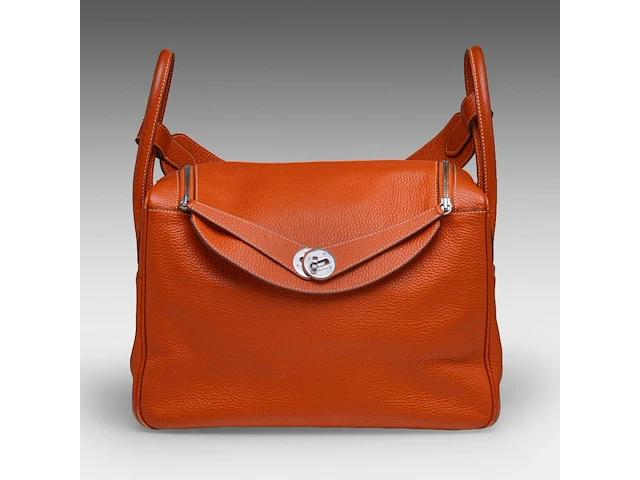 A hermès lindy handbag 24 x 35 x 17 cm. (9.44 x 13.77 x 6.69 in.) - afbeelding 1 van  11