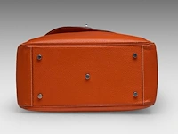 A hermès lindy handbag 24 x 35 x 17 cm. (9.44 x 13.77 x 6.69 in.) - afbeelding 9 van  11