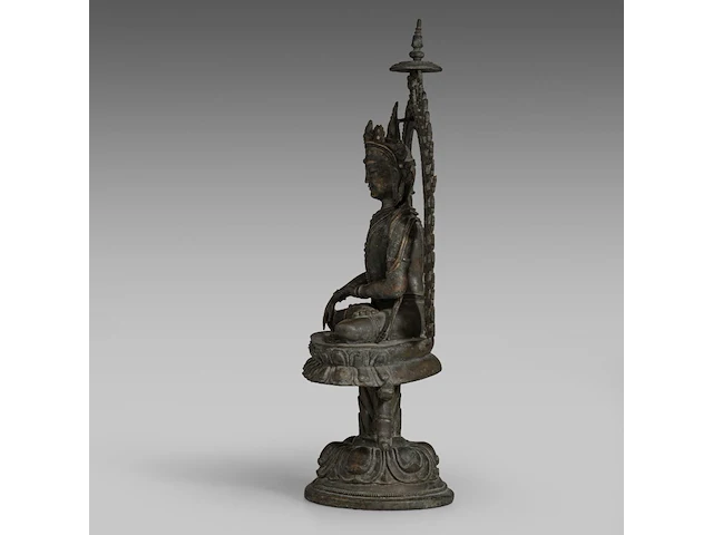 A himalayan pala style bronze figure of the crowned buddha shakyamuni, total h 44,5 cm - afbeelding 3 van  7