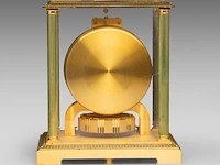 A jaeger-lecoultre 'vendôme' atmos clock, '70s 24 x 21 x 16.5 cm. (9.44 x 8.26 x 6 1/2 in.) - afbeelding 5 van  6