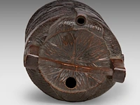 A japanese carved bamboo 'frogs in a lotus pond' pitcher, 20thc, h 28,5 cm - afbeelding 6 van  8