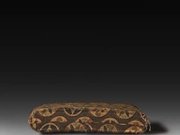 A japanese meiji hand warmer, with a phallic decoration on top, ca. 1900 11.5 x 7 cm. (4.53 x 2.75 in.) - afbeelding 4 van  6