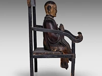 A japanese polychrome lacquered buddhist monk on the monastic chair (kyokuroku), meiji period, total h 48 - l 42 cm - afbeelding 5 van  6