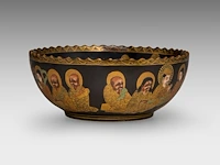 A japanese satsuma ware 'rakan / 500 arhats' bowl, late meiji, h 7,5 - ø 18 cm - afbeelding 5 van  6