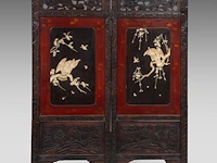 A japanese shibayama lacquered and carved wood two-panel chamber screen, 20thc, 71 x 181 cm (each panel)