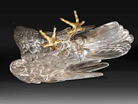 A japanese silvered bronze okimono of an eagle, perched on a burlwood stand, signed gyokko, meiji period, total h 64,8 cm - afbeelding 4 van  12
