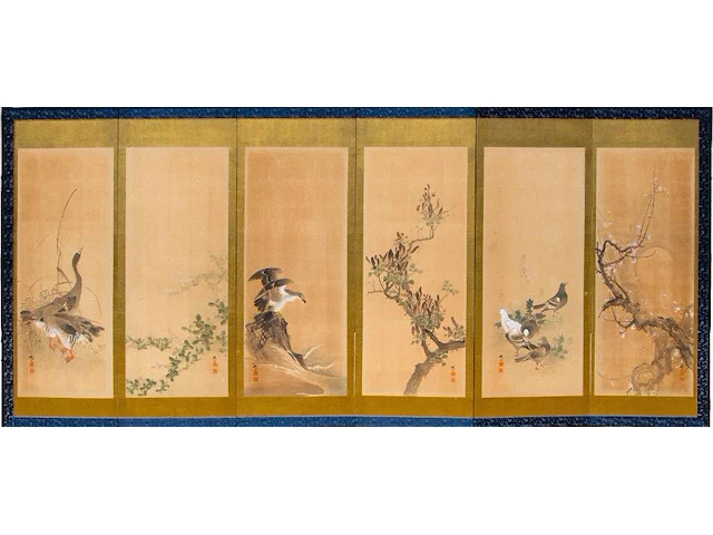 A japanese six-panel byobu folding screen with six individual 'bird and flower' paintings on a gold-leaf ground, artist's seals, late meiji period (20thc), 174 x 380 cm - afbeelding 2 van  8