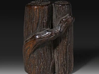A japanese wooden okimono of timber logs, meiji, l 4 cm - afbeelding 3 van  5