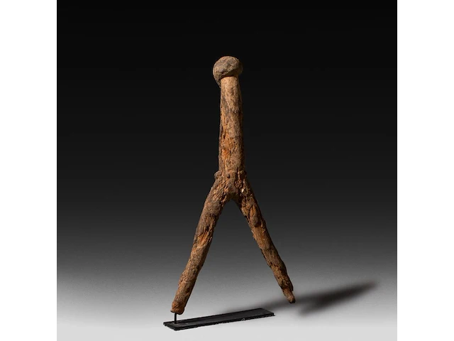 A kpiin dâa phallic ancestor figure, dagari people, burkina faso, h 81 cm - afbeelding 2 van  6