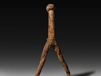 A kpiin dâa phallic ancestor figure, dagari people, burkina faso, h 81 cm - afbeelding 2 van  6