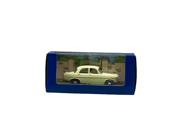 A large and interesting collection of 69 tintin small-scale model cars, edition by moulinscart, 2003-05 - afbeelding 8 van  69