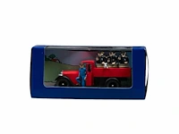 A large and interesting collection of 69 tintin small-scale model cars, edition by moulinscart, 2003-05 - afbeelding 11 van  69