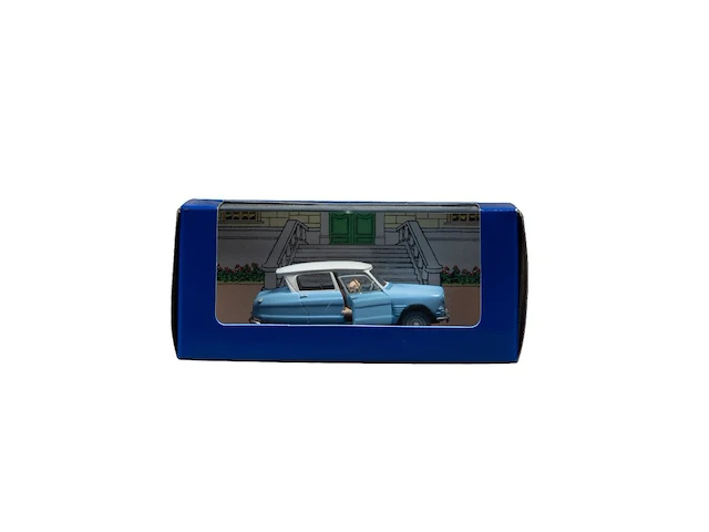 A large and interesting collection of 69 tintin small-scale model cars, edition by moulinscart, 2003-05 - afbeelding 13 van  69