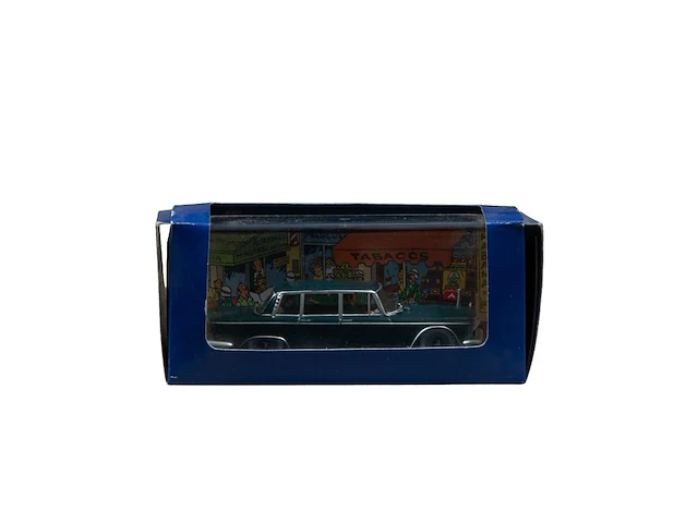 A large and interesting collection of 69 tintin small-scale model cars, edition by moulinscart, 2003-05 - afbeelding 12 van  69