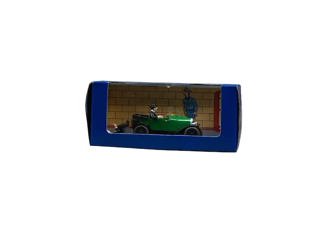 A large and interesting collection of 69 tintin small-scale model cars, edition by moulinscart, 2003-05 - afbeelding 25 van  69