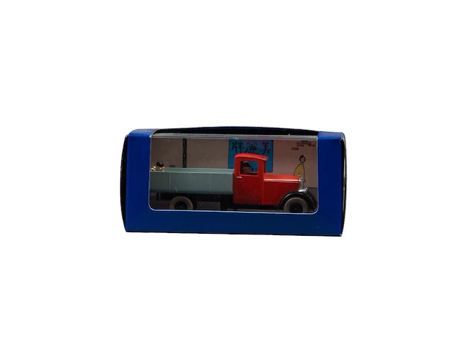 A large and interesting collection of 69 tintin small-scale model cars, edition by moulinscart, 2003-05 - afbeelding 36 van  69