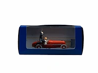 A large and interesting collection of 69 tintin small-scale model cars, edition by moulinscart, 2003-05 - afbeelding 43 van  69