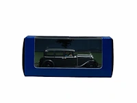 A large and interesting collection of 69 tintin small-scale model cars, edition by moulinscart, 2003-05 - afbeelding 46 van  69