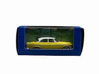 A large and interesting collection of 69 tintin small-scale model cars, edition by moulinscart, 2003-05 - afbeelding 47 van  69