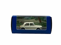 A large and interesting collection of 69 tintin small-scale model cars, edition by moulinscart, 2003-05 - afbeelding 50 van  69
