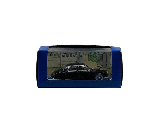 A large and interesting collection of 69 tintin small-scale model cars, edition by moulinscart, 2003-05 - afbeelding 45 van  69