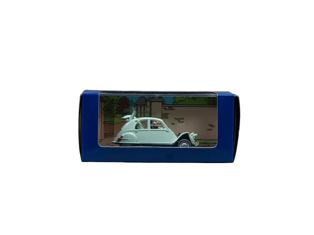 A large and interesting collection of 69 tintin small-scale model cars, edition by moulinscart, 2003-05 - afbeelding 58 van  69